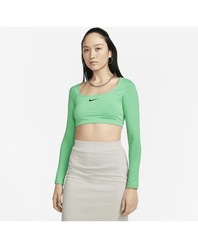 Nike Sportswear Long-sleeve Crop Top In Green,