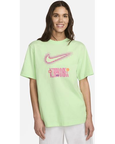 Nike Sportswear Graphic T-shirt Cotton - Green