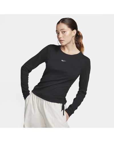 Nike Sportswear Essential Korte Top Met Ribbels En Lange Mouwen - Zwart