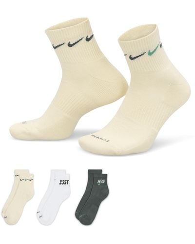 Nike Everyday Plus Cushioned Training Ankle Socks - White