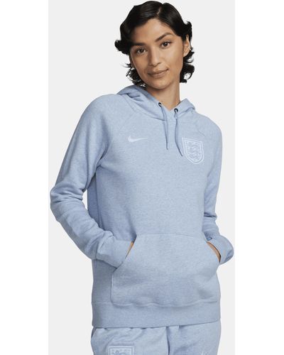 Liverpool FC Essential Women's Nike Soccer Fleece Pullover Hoodie.