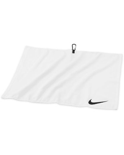 Women's Nike Beach towels from $18 | Lyst