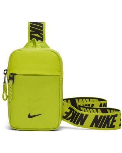 Nike Sportswear Essentials Hip Pack (small, 1l) Green