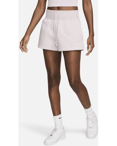 Nike Shorts dal fit ampio a vita alta sportswear phoenix fleece - Bianco