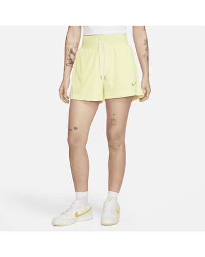 Nike Sportswear Terry Shorts - Yellow