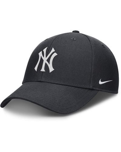 Nike New York Yankees Evergreen Club Dri-fit Mlb Adjustable Hat - Black