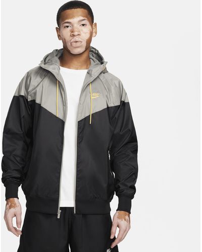 Nike Sportswear Windrunner Hooded Jacket - Gray