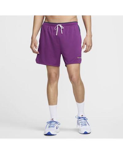 Nike Shorts da running dri-fit con slip foderati 13 cm track club - Viola