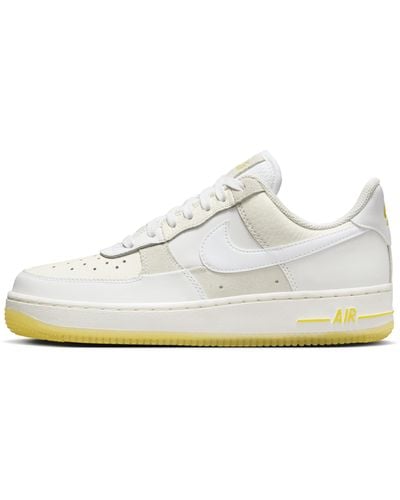 Nike Wmns Air Force 1 07 Low - White