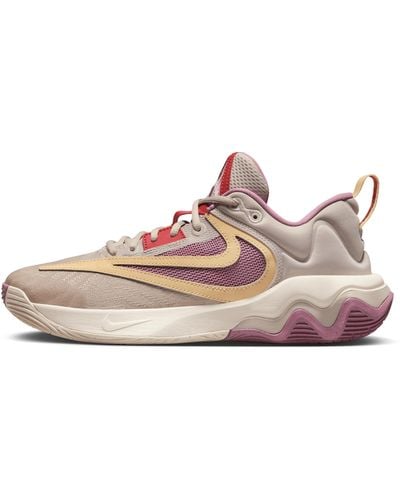 Nike Giannis Immortality 3 Basketball Shoes - Pink