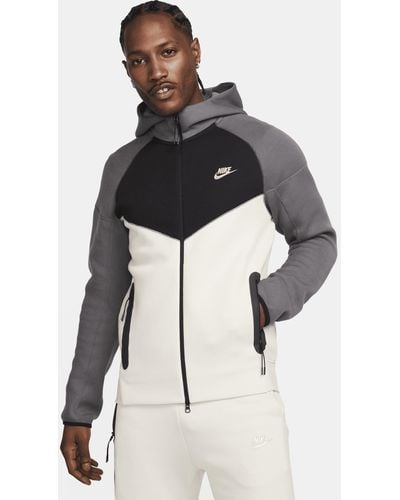 Nike Felpa con cappuccio e zip a tutta lunghezza sportswear tech fleece windrunner - Marrone