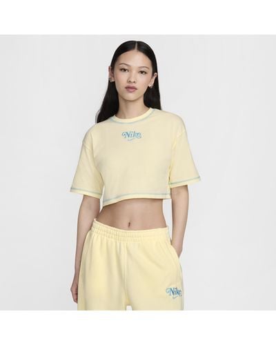 Nike Sportswear Cropped T-shirt - Natural