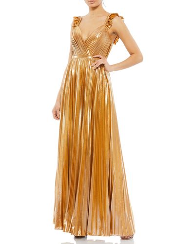 Ieena for Mac Duggal Pleated Metallic Sleeveless Gown