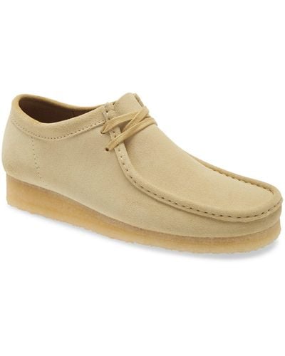 Clarks Clarks(r) Wallabee Water Resistant Chukka Boot - Natural