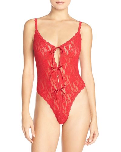Hanky Panky Signature Lace Open Gusset Thong Teddy In Red At Nordstrom Rack