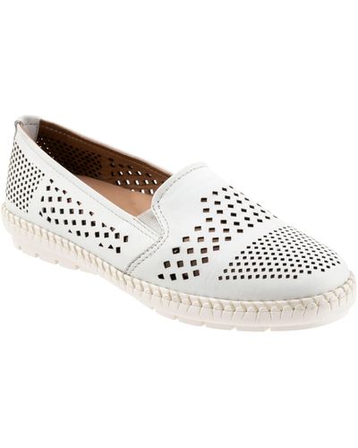 Trotters Royal Perforated Loafer - White