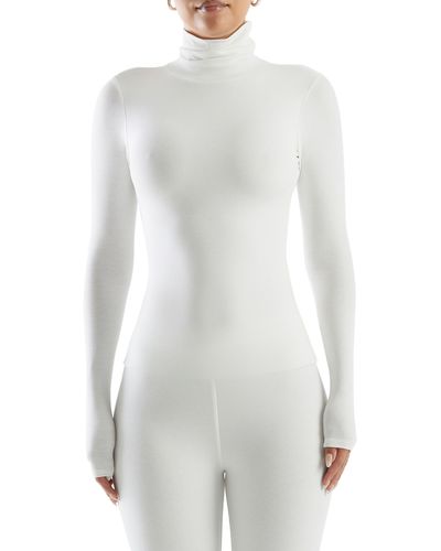 Naked Wardrobe The Nw Turtleneck Top - White