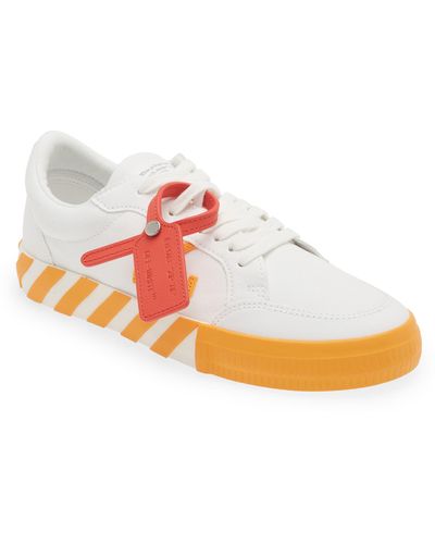 Off-White c/o Virgil Abloh Vulcanized Low Top Sneaker - White