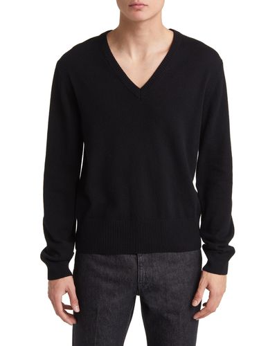 BLK DNM Recycled Cashmere Blend V-neck Sweater - Black