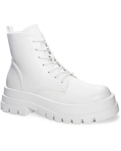 Dirty Laundry Vedder Lug Sole Boot - White