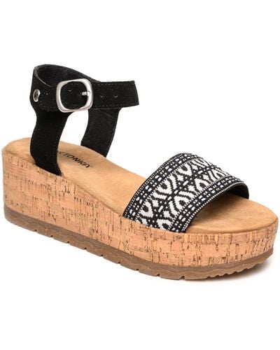 Minnetonka Patrice Ankle Strap Platform Wedge Sandal - Black