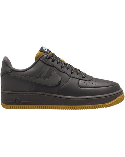 Nike Air Force 1 '07 Lv8 Sneaker - Black