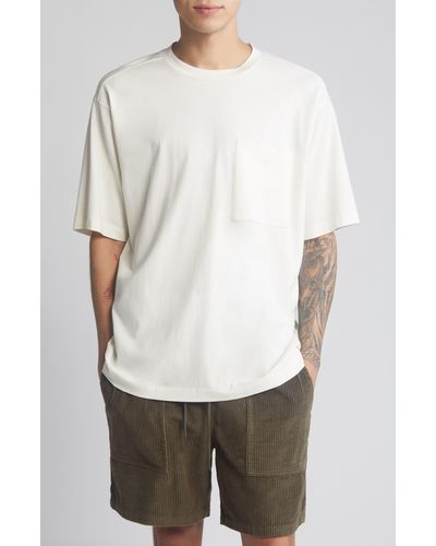 BP. Oversize Pocket T-shirt - White