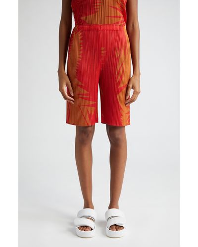 Pleats Please Issey Miyake Piquant Print Pleated Shorts - Red