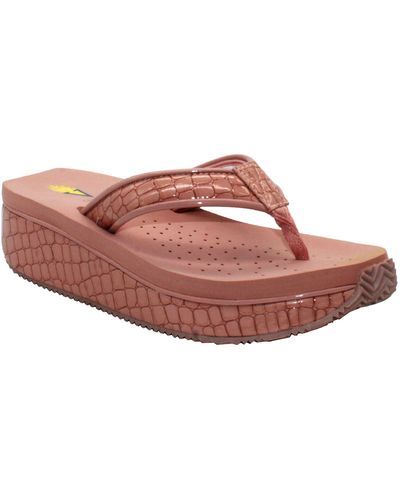 Volatile 'mini Croco' Wedge Sandal - Pink