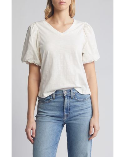 Wit & Wisdom Embroidered Puff Sleeve V-neck Top - White