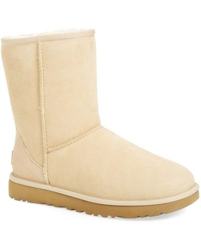UGG ugg(r) Classic Ii Genuine Shearling Lined Short Boot - Natural