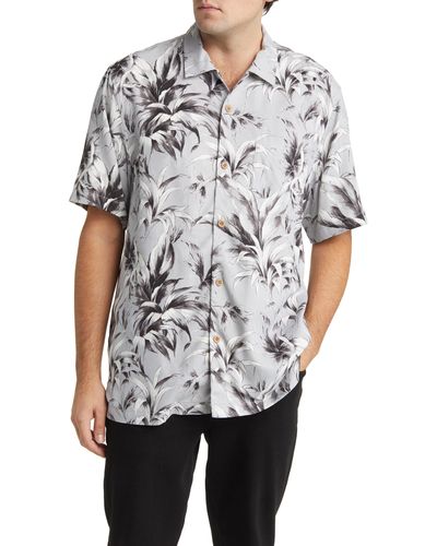 Tommy Bahama IslandZone Soriano Fronds Short Sleeve Woven Camp Shirt |  Dillard's