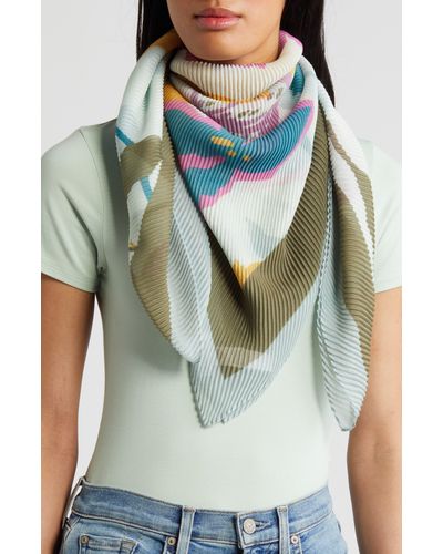 Nordstrom Pleated Square Scarf - Green