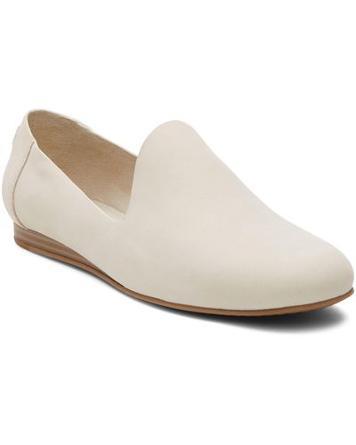TOMS Darcy Flat Loafer - White