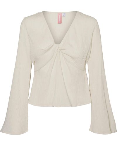 Something New Chrissy Twist Front Top - White