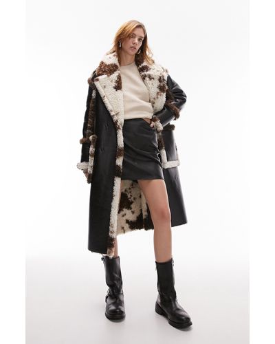 TOPSHOP Reversible Faux Leather & Faux Shearling Belted Coat - Black