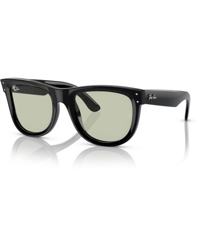 Ray-Ban Reverse Wayfarer 53mm Square Sunglasses - Black