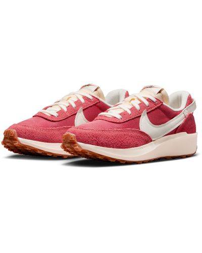 Nike Waffle Debut Vintage Sneaker - Pink