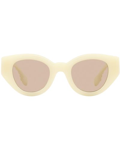 Burberry Meadow 47mm Phantos Sunglasses - Natural