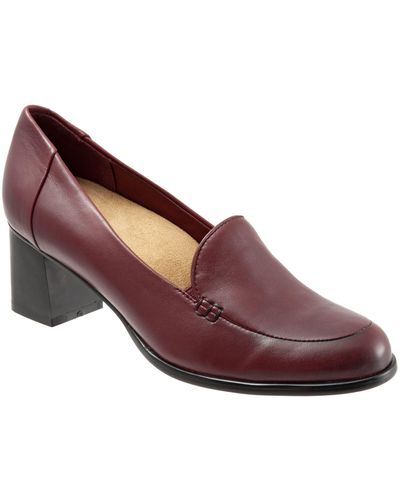 Trotters Quincy Loafer Pump - Brown