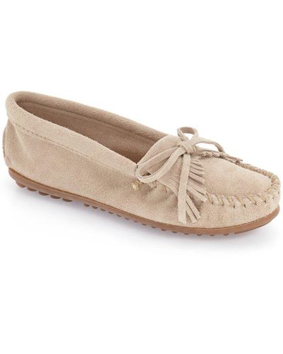 Minnetonka 'kilty' Suede Moccasin - Natural