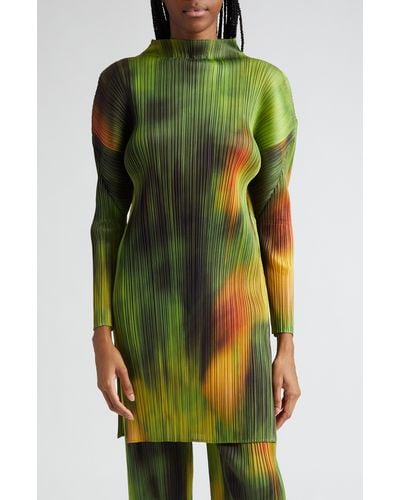 Pleats Please Issey Miyake Abstract Print Pleated Long Sleeve Dress - Green