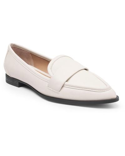 Me Too Alyza Leather Loafer - White