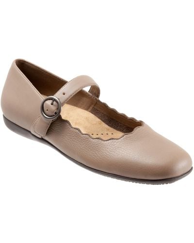 Trotters Sugar Mary Jane Flat - Brown