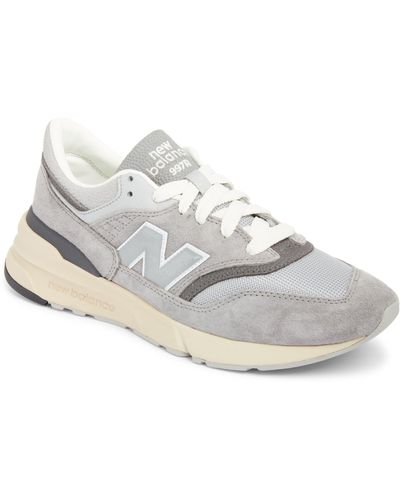 New Balance 997r Sneaker - White