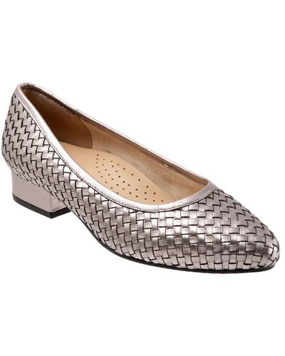 Trotters Jade Woven Pointed Toe Shoe - Brown