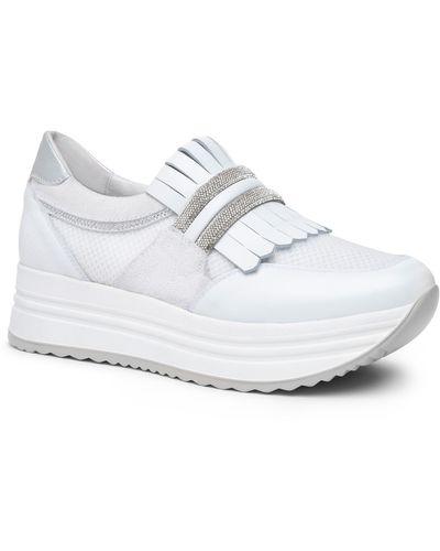 Nero Giardini Kiltie Fringe Platform Sneaker - White