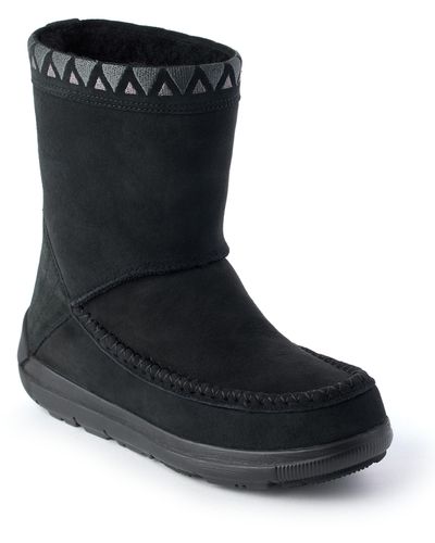 Manitobah Reflections Water Resistant Genuine Shearling Lined Boot - Black