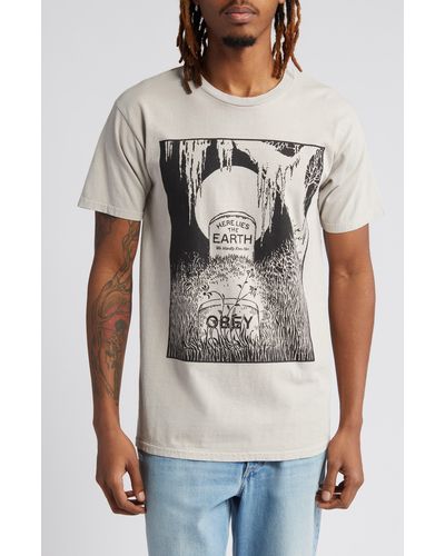 Obey Here Lies The Earth Graphic T-shirt - Gray