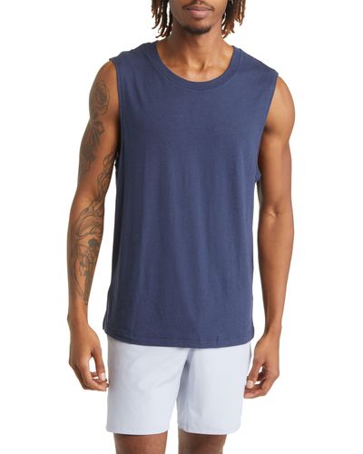 Alo Yoga The Triumph Sleeveless T-shirt - Blue